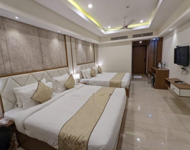 4 members AC Rooms